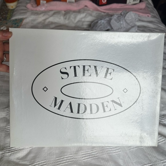 Steve Madden Wedges, Multi-color, Size 8 - Picture 6 of 7